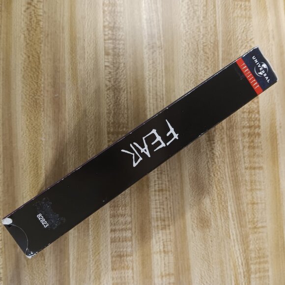 Fear 1996 VHS Horror Thrillers Collection Wahlberg Witherspoon Milano 90s VTG - Picture 4 of 8